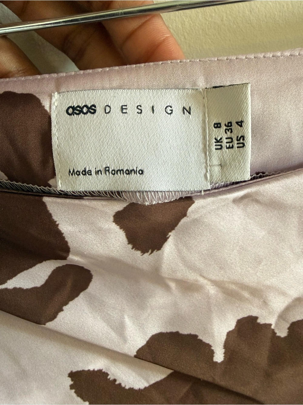 ASOS DESIGN satin lace up midi skirt - Picture 5 of 5